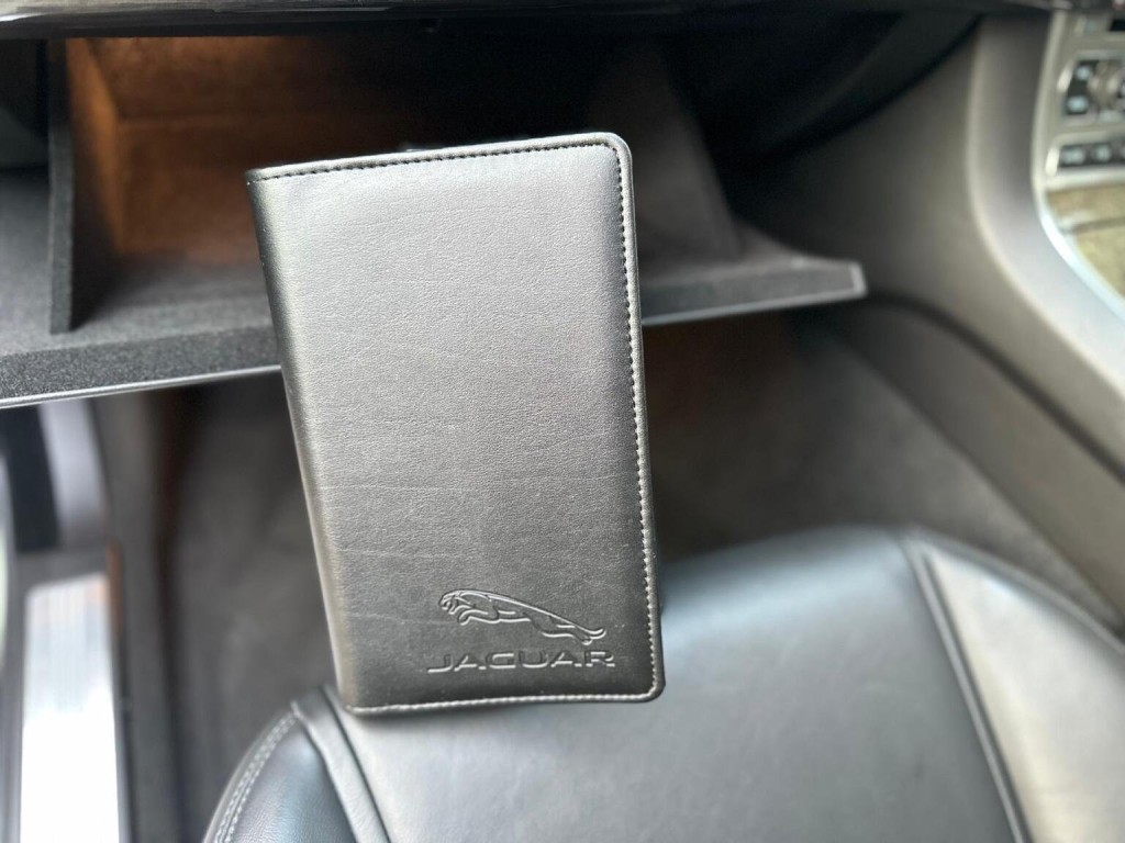 JAGUAR XF 3.0d V6 Premium Luxury Auto Euro 5 (s/s) 4dr 2014
