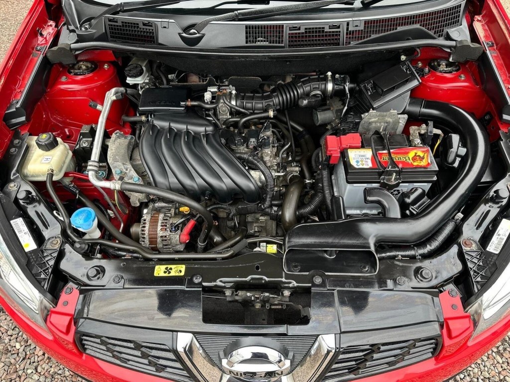 NISSAN QASHQAI 1.6 n-tec+ CVT 2WD Euro 5 5dr 2013