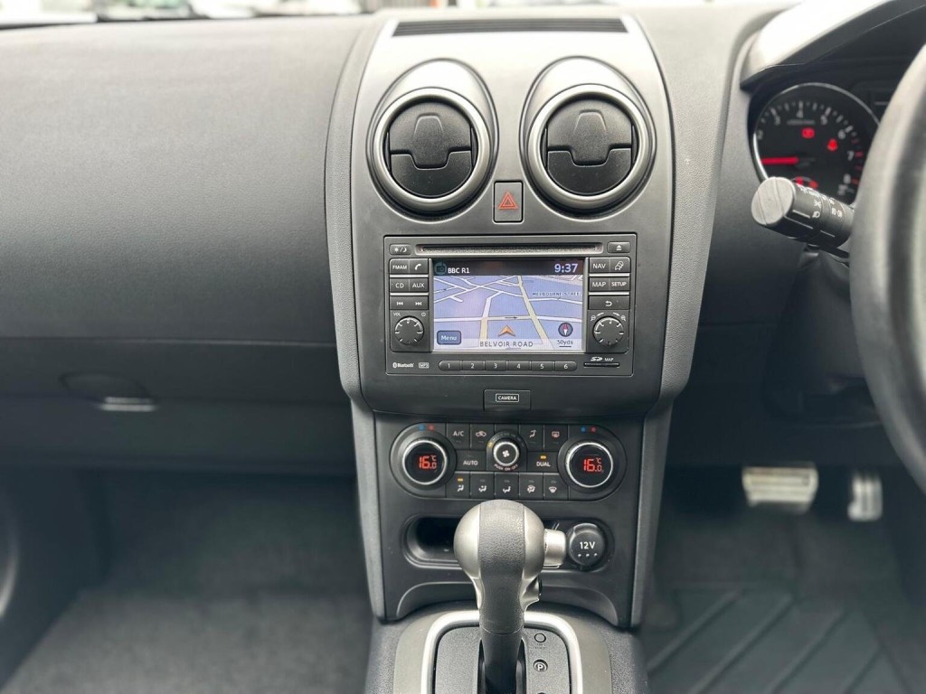 NISSAN QASHQAI 1.6 n-tec+ CVT 2WD Euro 5 5dr 2013