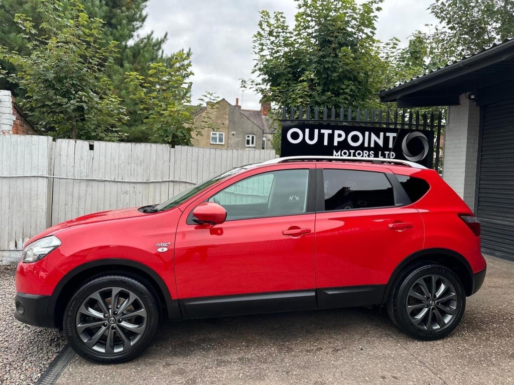 NISSAN QASHQAI 1.6 n-tec+ CVT 2WD Euro 5 5dr 2013