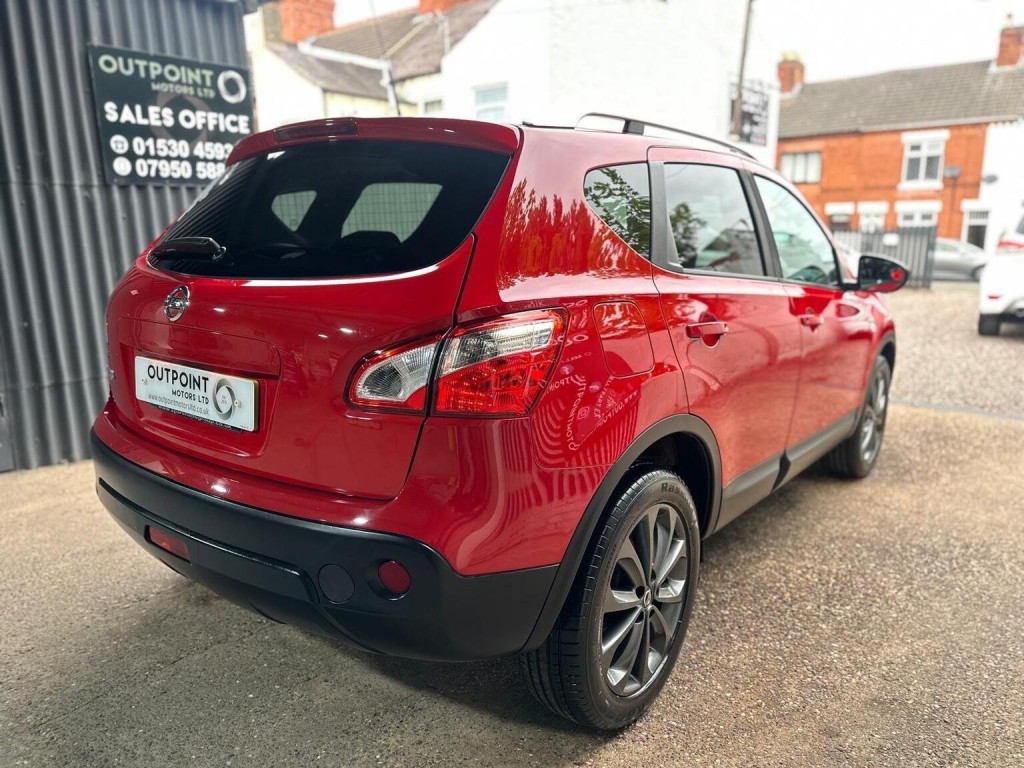 NISSAN QASHQAI 1.6 n-tec+ CVT 2WD Euro 5 5dr 2013