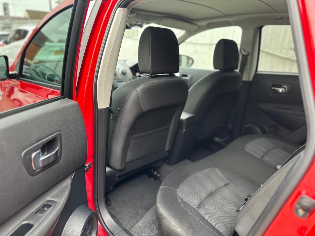 NISSAN QASHQAI 1.6 n-tec+ CVT 2WD Euro 5 5dr 2013