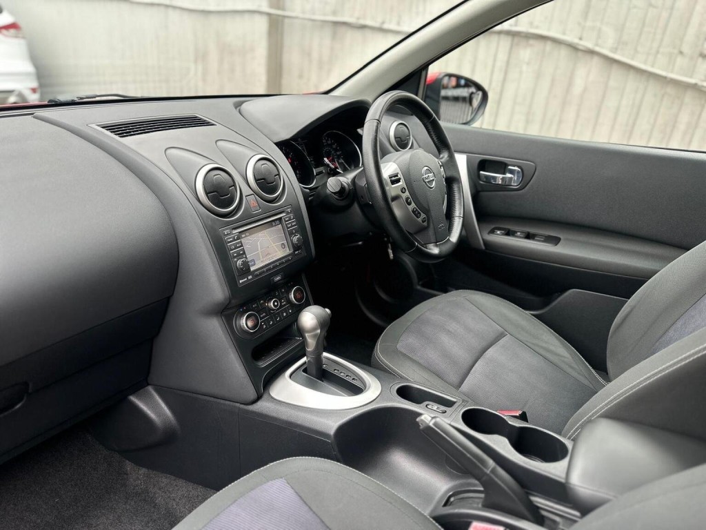 NISSAN QASHQAI 1.6 n-tec+ CVT 2WD Euro 5 5dr 2013