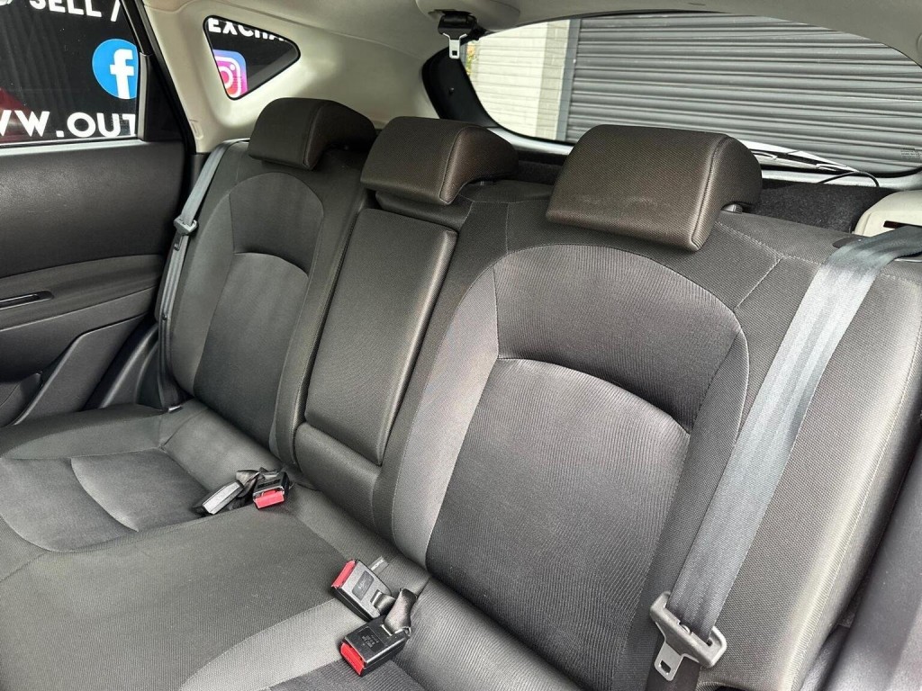 NISSAN QASHQAI 1.6 n-tec+ CVT 2WD Euro 5 5dr 2013