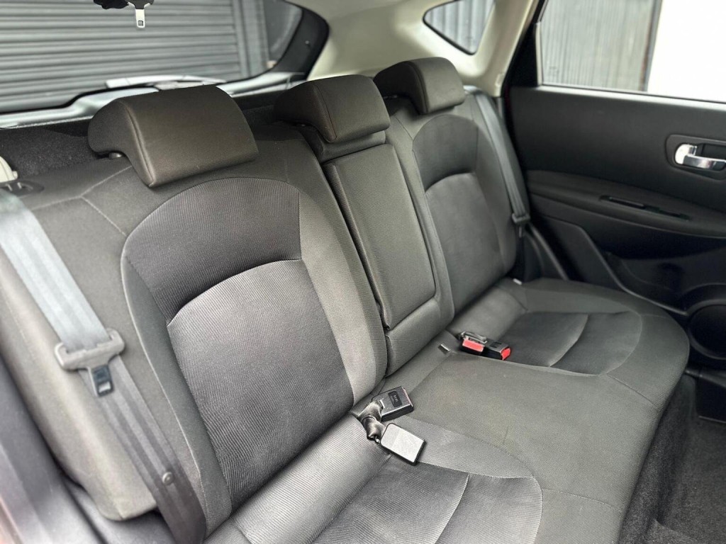 NISSAN QASHQAI 1.6 n-tec+ CVT 2WD Euro 5 5dr 2013