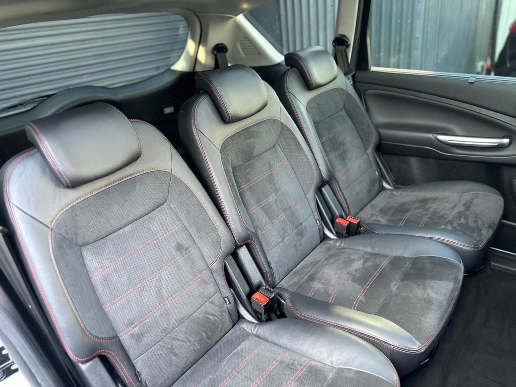 FORD S-MAX 2.2 TDCi Titanium X Sport Auto Euro 5 5dr 2011