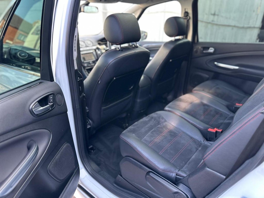 FORD S-MAX 2.2 TDCi Titanium X Sport Auto Euro 5 5dr 2011