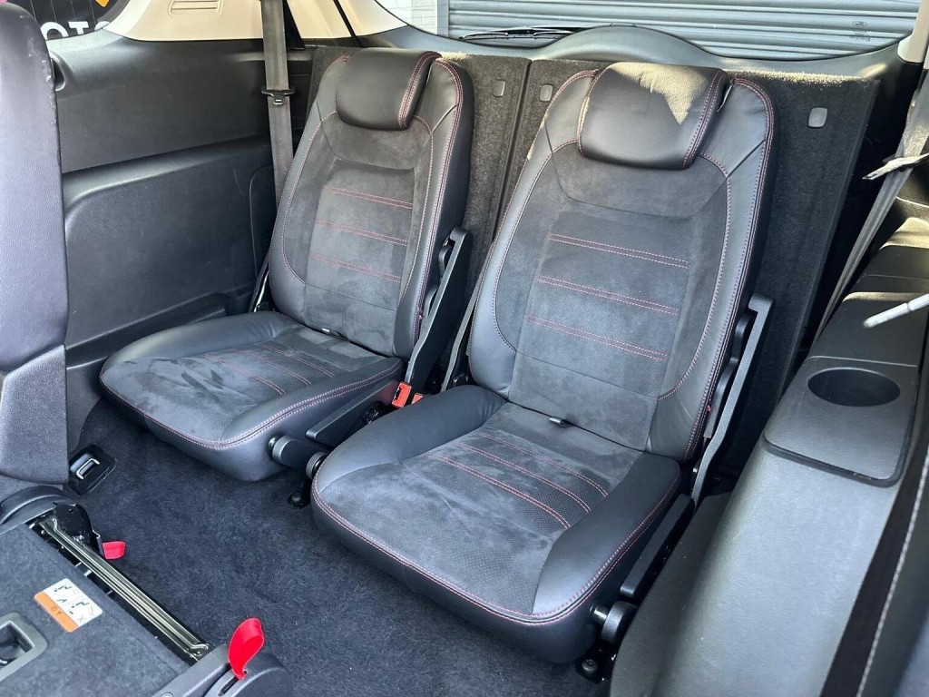 FORD S-MAX 2.2 TDCi Titanium X Sport Auto Euro 5 5dr 2011