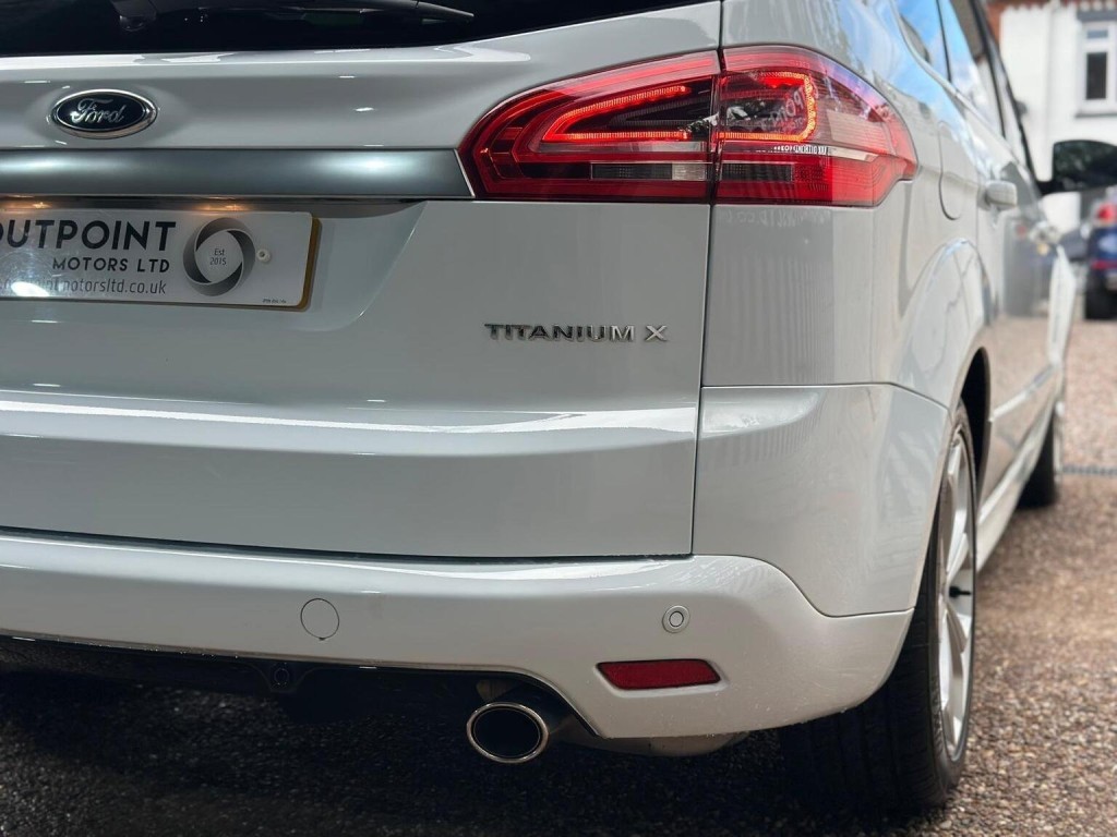 FORD S-MAX 2.2 TDCi Titanium X Sport Auto Euro 5 5dr 2011