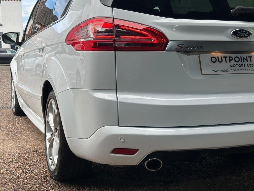 FORD S-MAX 2.2 TDCi Titanium X Sport Auto Euro 5 5dr 2011