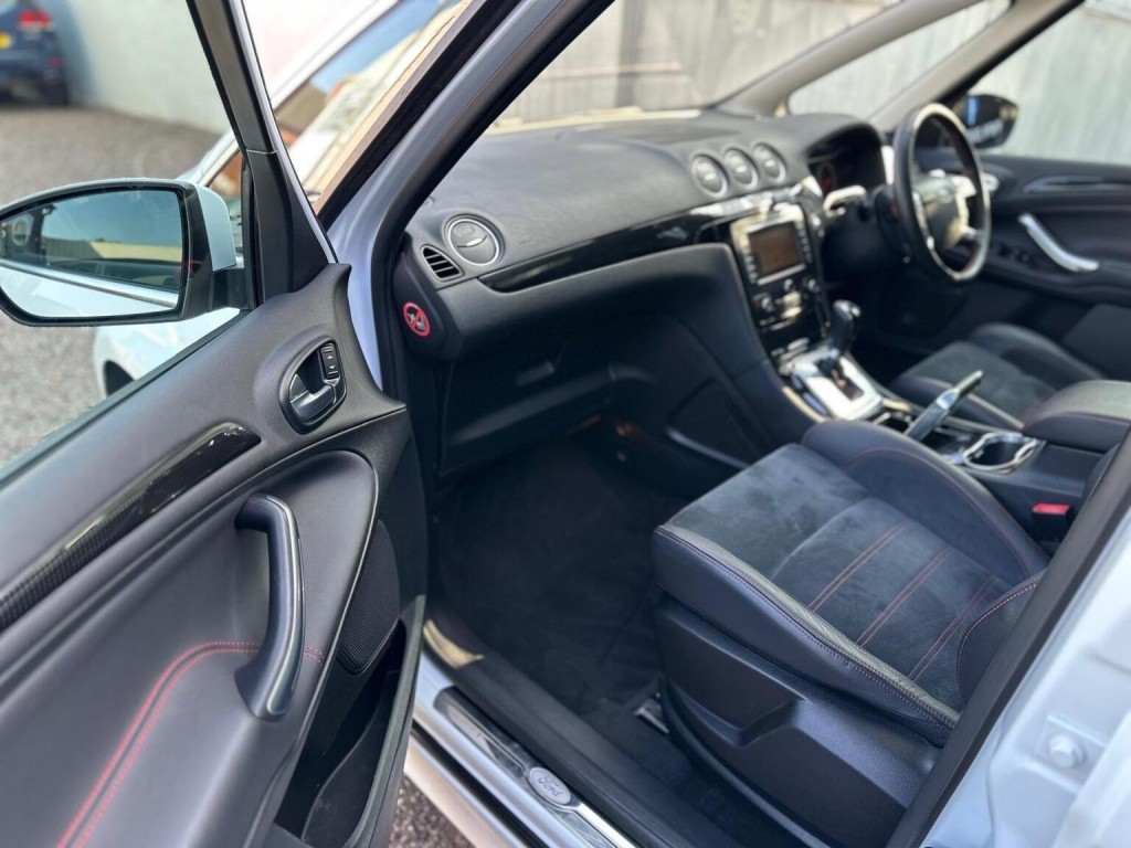 FORD S-MAX 2.2 TDCi Titanium X Sport Auto Euro 5 5dr 2011