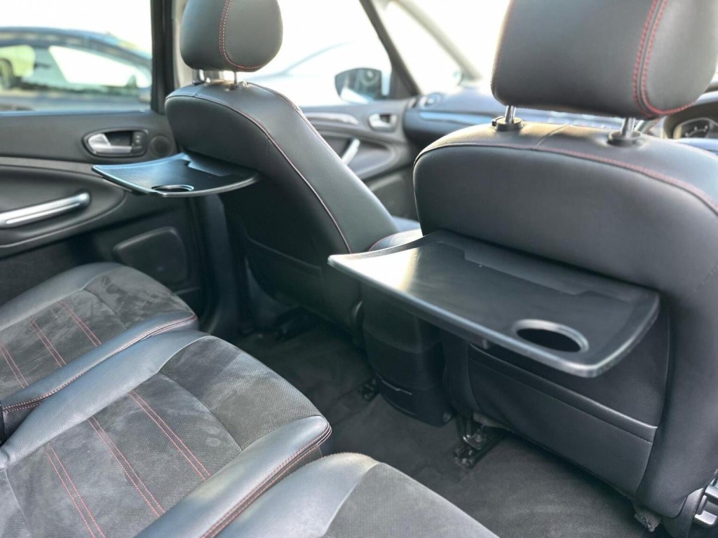 FORD S-MAX 2.2 TDCi Titanium X Sport Auto Euro 5 5dr 2011