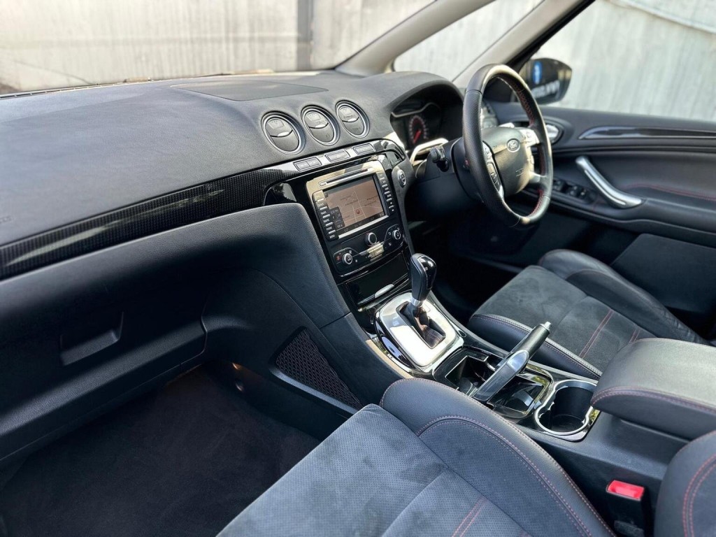 FORD S-MAX 2.2 TDCi Titanium X Sport Auto Euro 5 5dr 2011