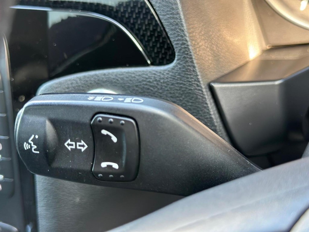 FORD S-MAX 2.2 TDCi Titanium X Sport Auto Euro 5 5dr 2011