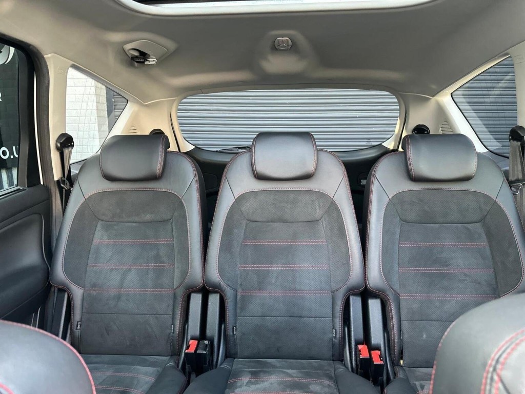 FORD S-MAX 2.2 TDCi Titanium X Sport Auto Euro 5 5dr 2011