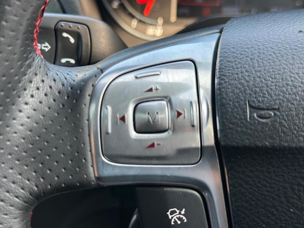 FORD S-MAX 2.2 TDCi Titanium X Sport Auto Euro 5 5dr 2011