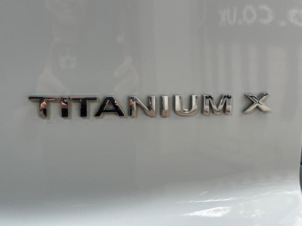 FORD S-MAX 2.2 TDCi Titanium X Sport Auto Euro 5 5dr 2011