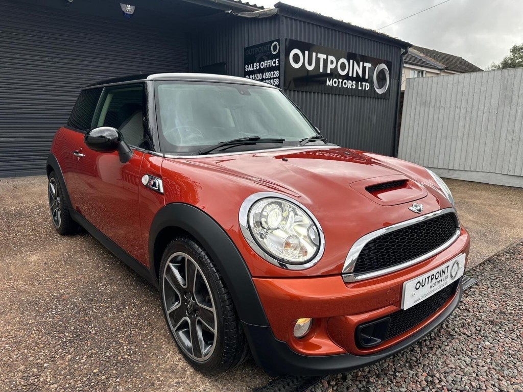 MINI HATCH 2.0 Cooper SD Euro 5 (s/s) 3dr 2013