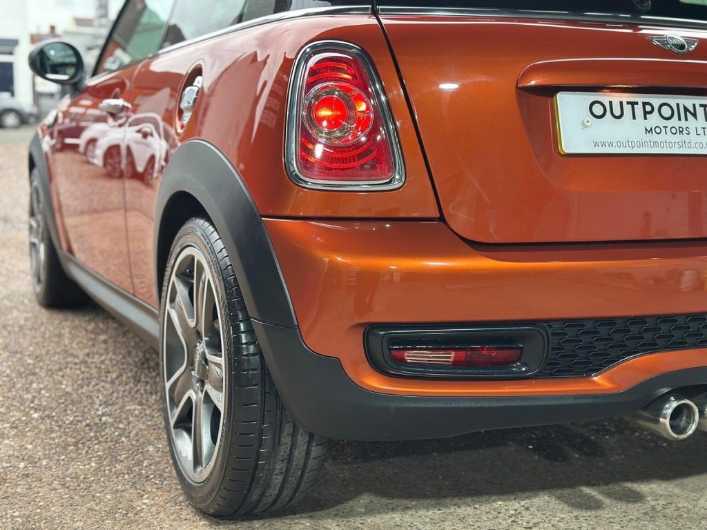 MINI HATCH 2.0 Cooper SD Euro 5 (s/s) 3dr 2013