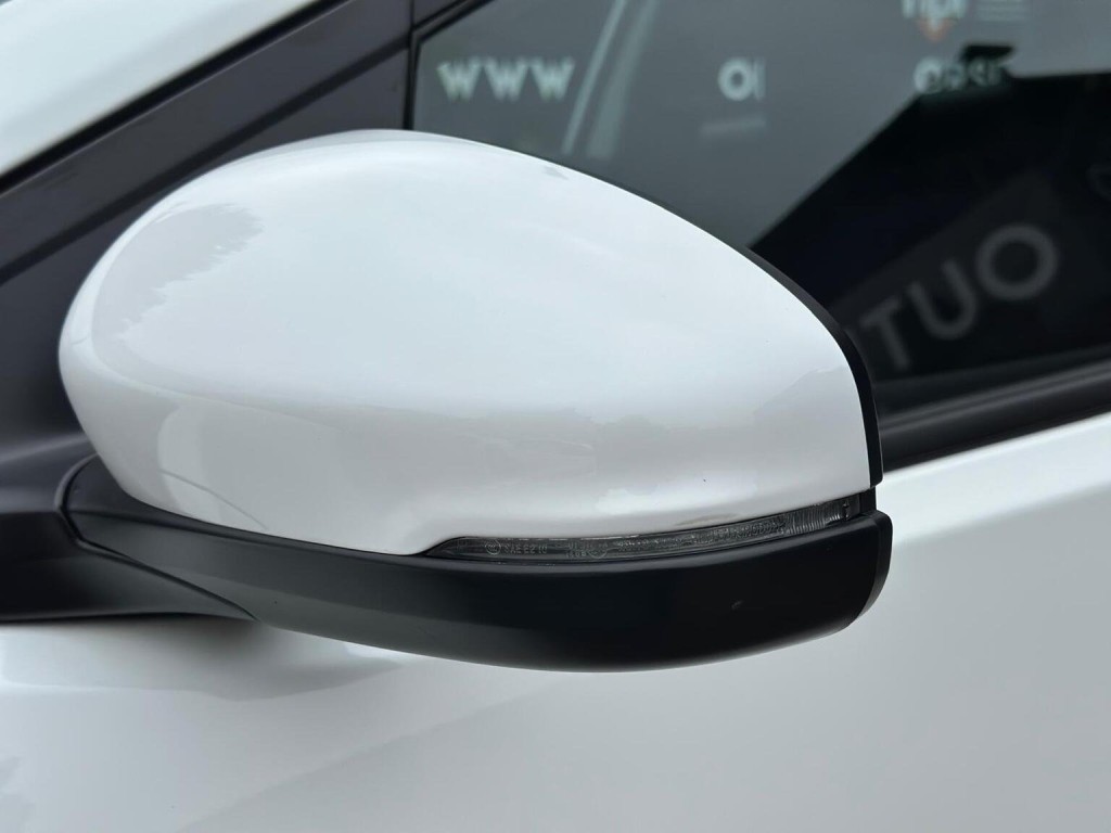 HONDA CIVIC 1.8 i-VTEC SE Plus (Navi) Euro 6 (s/s) 5dr 2017