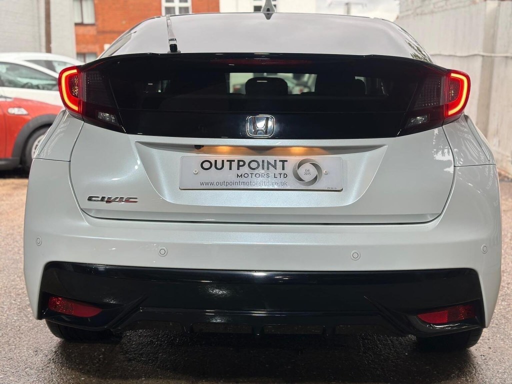 HONDA CIVIC 1.8 i-VTEC SE Plus (Navi) Euro 6 (s/s) 5dr 2017