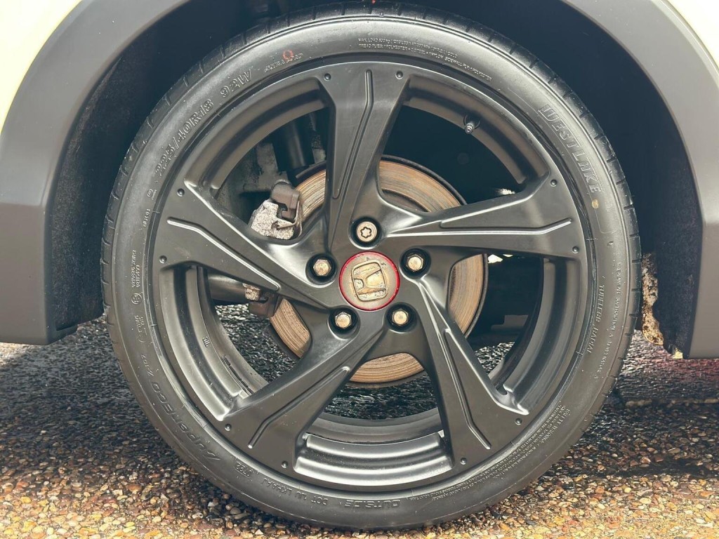 HONDA CIVIC 1.8 i-VTEC SE Plus (Navi) Euro 6 (s/s) 5dr 2017