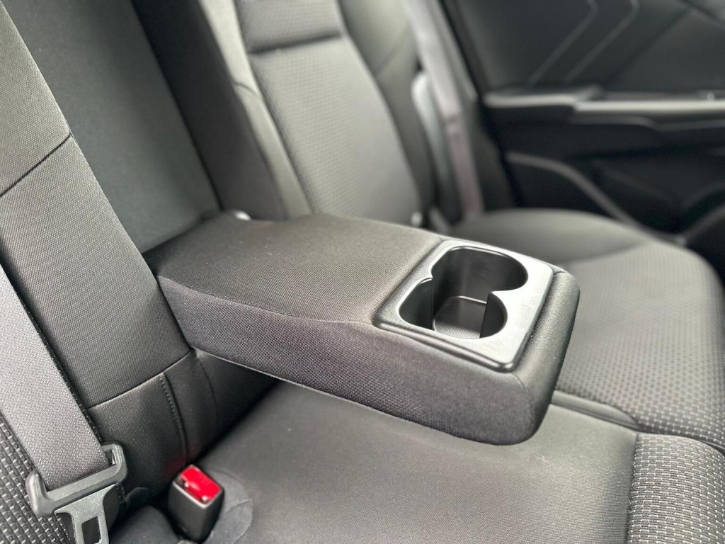 HONDA CIVIC 1.8 i-VTEC SE Plus (Navi) Euro 6 (s/s) 5dr 2017