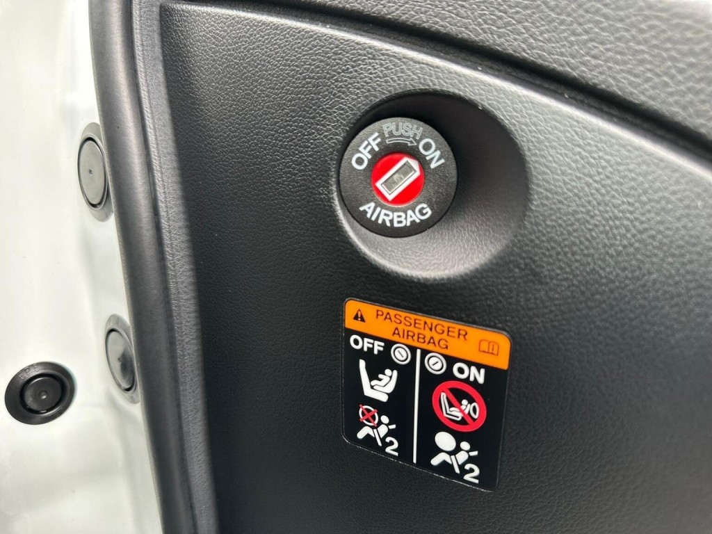 HONDA CIVIC 1.8 i-VTEC SE Plus (Navi) Euro 6 (s/s) 5dr 2017