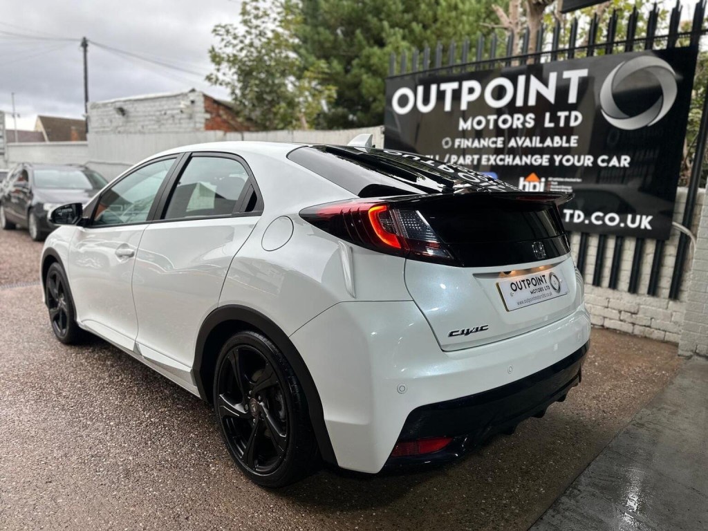 HONDA CIVIC 1.8 i-VTEC SE Plus (Navi) Euro 6 (s/s) 5dr 2017