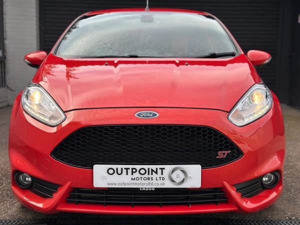 View FORD FIESTA 1.6T EcoBoost ST-3 Euro 6 3dr