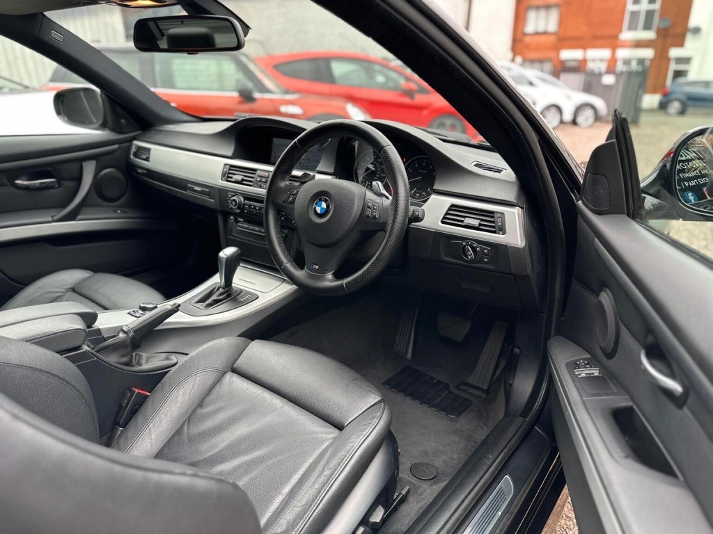 BMW 3 SERIES 3.0 330i M Sport Steptronic Euro 5 2dr 2010