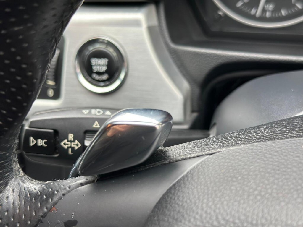 BMW 3 SERIES 3.0 330i M Sport Steptronic Euro 5 2dr 2010