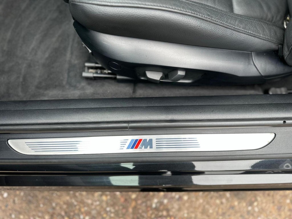 BMW 3 SERIES 3.0 330i M Sport Steptronic Euro 5 2dr 2010