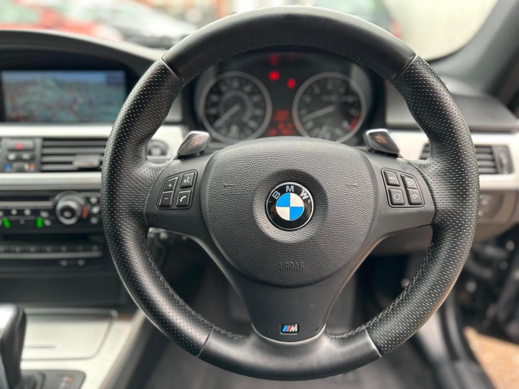 BMW 3 SERIES 3.0 330i M Sport Steptronic Euro 5 2dr 2010