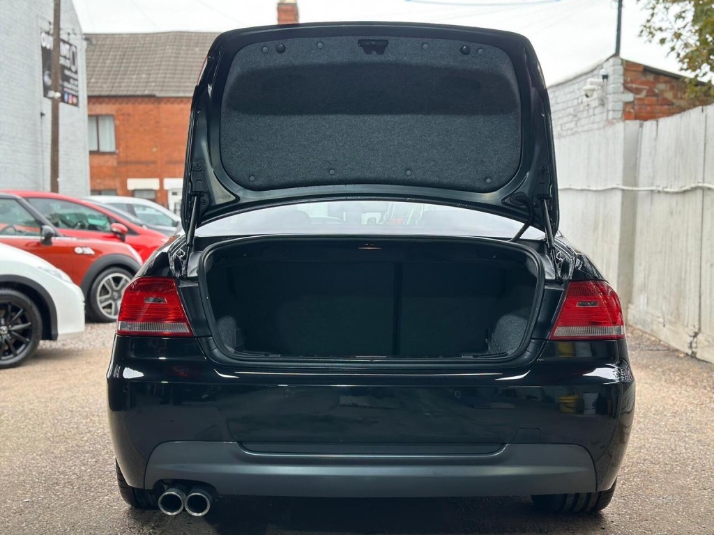 BMW 3 SERIES 3.0 330i M Sport Steptronic Euro 5 2dr 2010