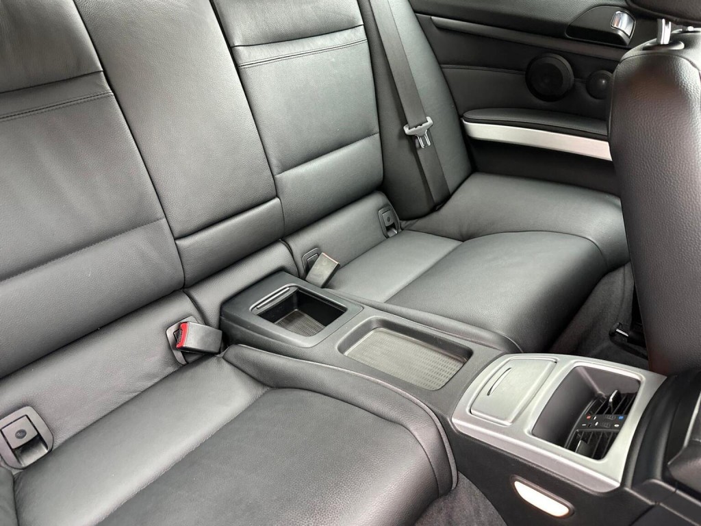 BMW 3 SERIES 3.0 330i M Sport Steptronic Euro 5 2dr 2010