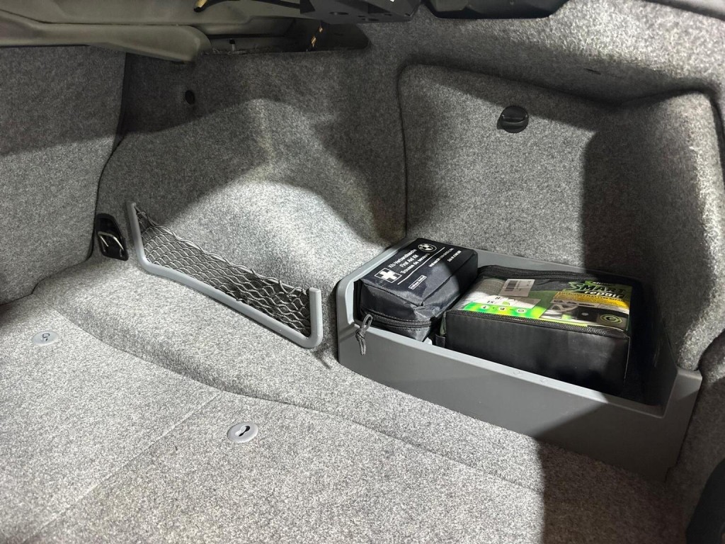 BMW 3 SERIES 3.0 330i M Sport Steptronic Euro 5 2dr 2010