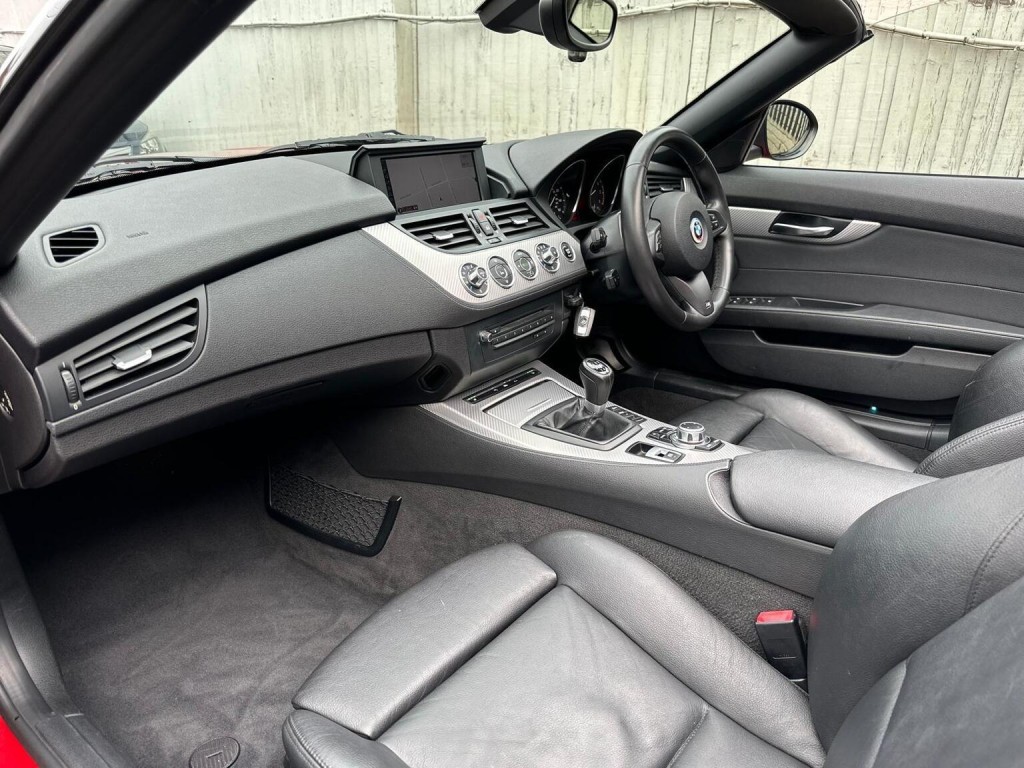 BMW Z4 2.5 23i M Sport sDrive Euro 5 2dr 2012