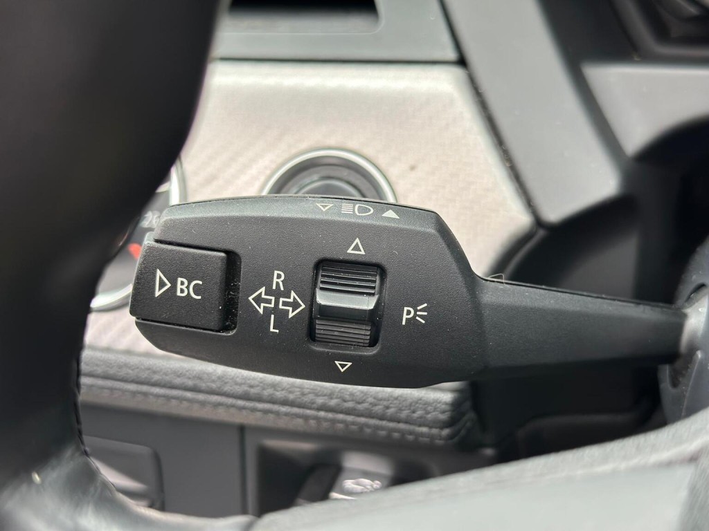 BMW Z4 2.5 23i M Sport sDrive Euro 5 2dr 2012