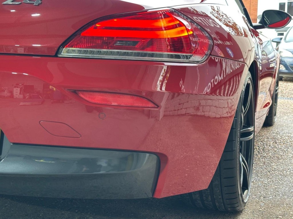 BMW Z4 2.5 23i M Sport sDrive Euro 5 2dr 2012