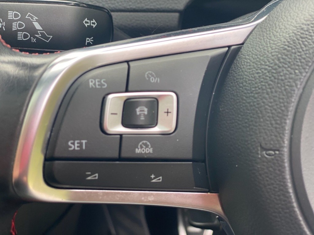 VOLKSWAGEN GOLF 2.0 TSI BlueMotion Tech GTI Performance pack ss 5dr 2015