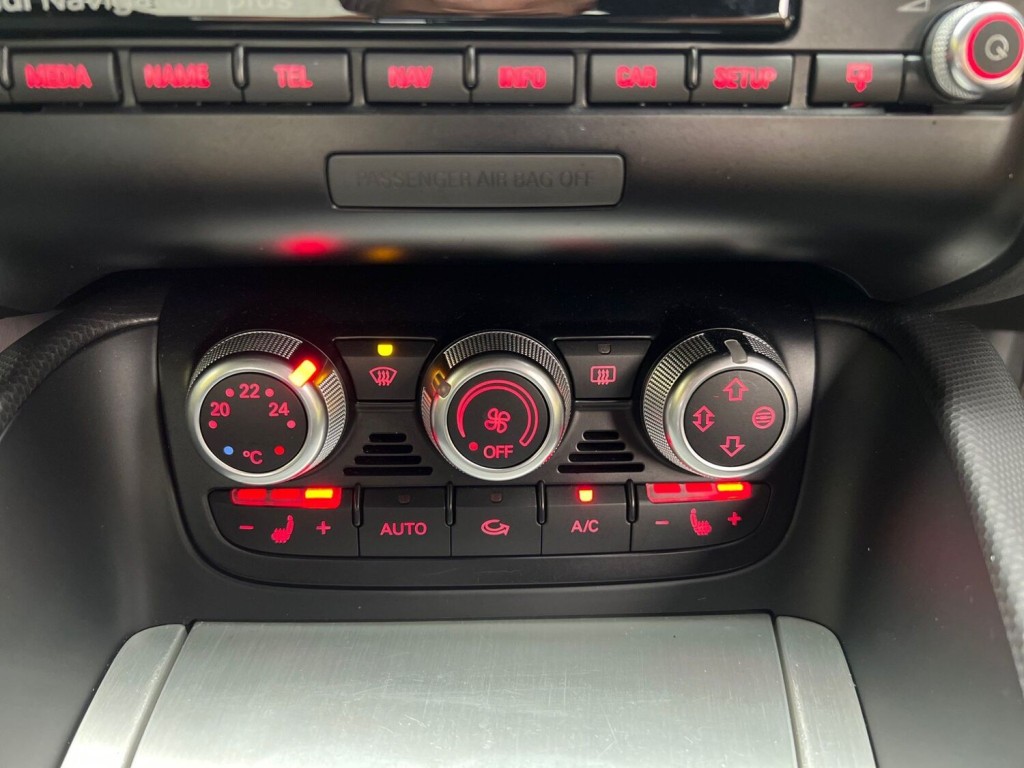 AUDI TT 2.0 TDI Black Edition S Tronic quattro 3dr 2014