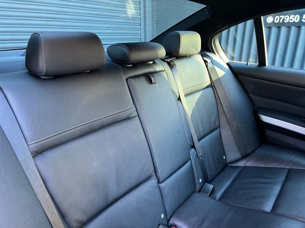 BMW 3 SERIES 3.0 325d M Sport 4dr 2011