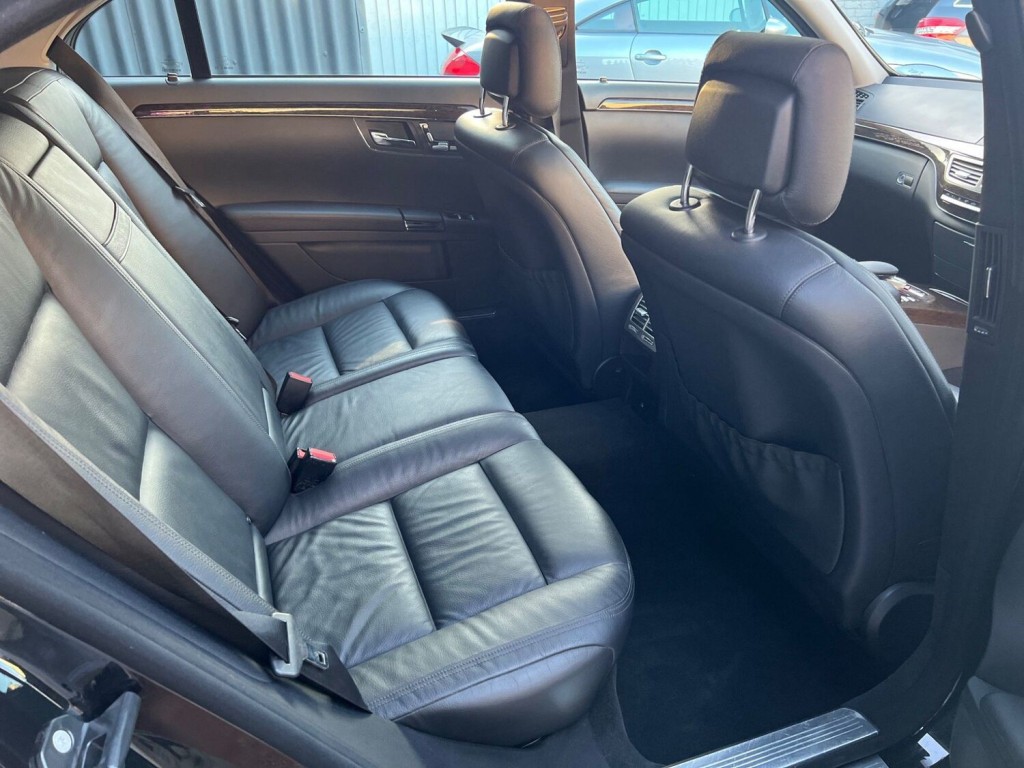 MERCEDES-BENZ S CLASS 3.0 S350L V6 BlueTEC 7G-Tronic Plus 4dr 2012