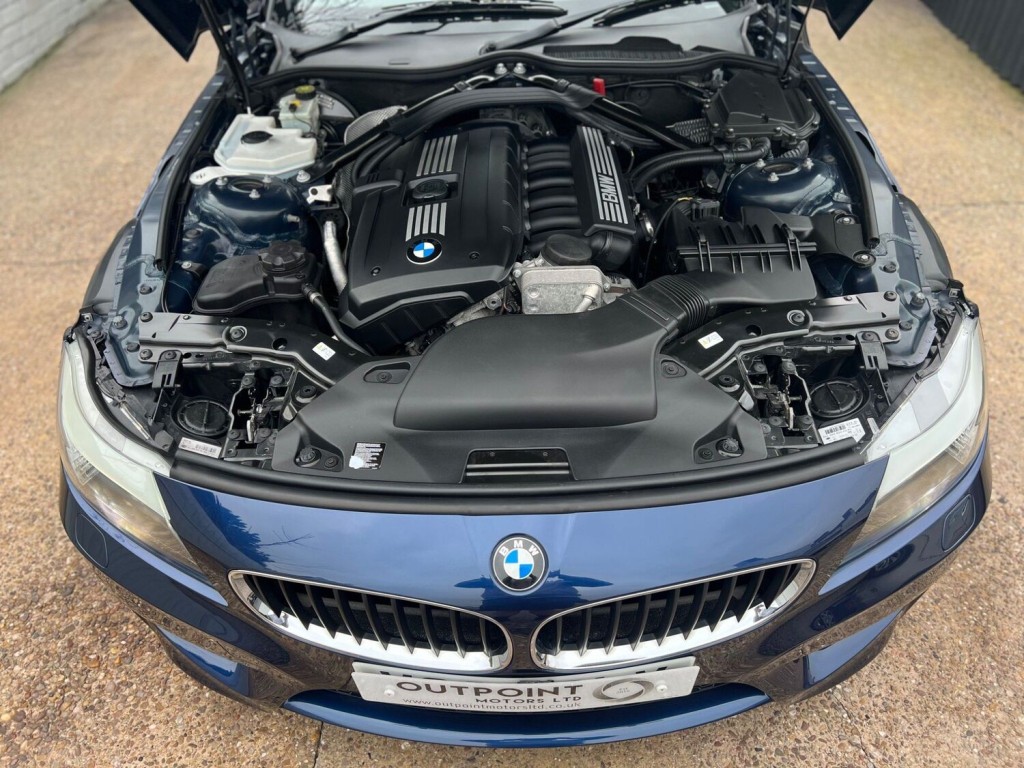 BMW Z4 2.5 23i M Sport sDrive Euro 5 2dr 2011