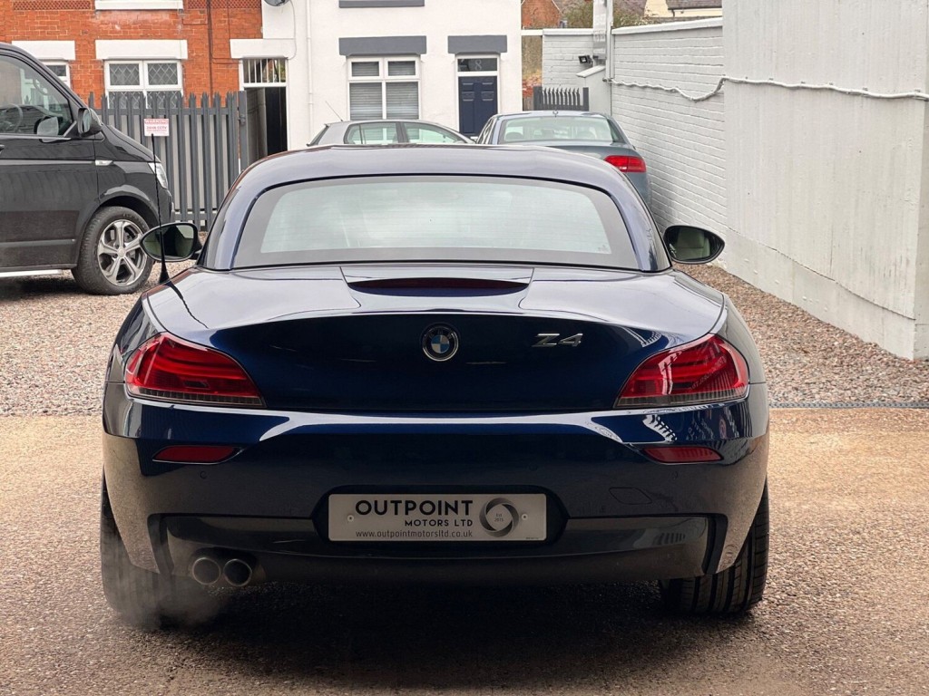 BMW Z4 2.5 23i M Sport sDrive Euro 5 2dr 2011