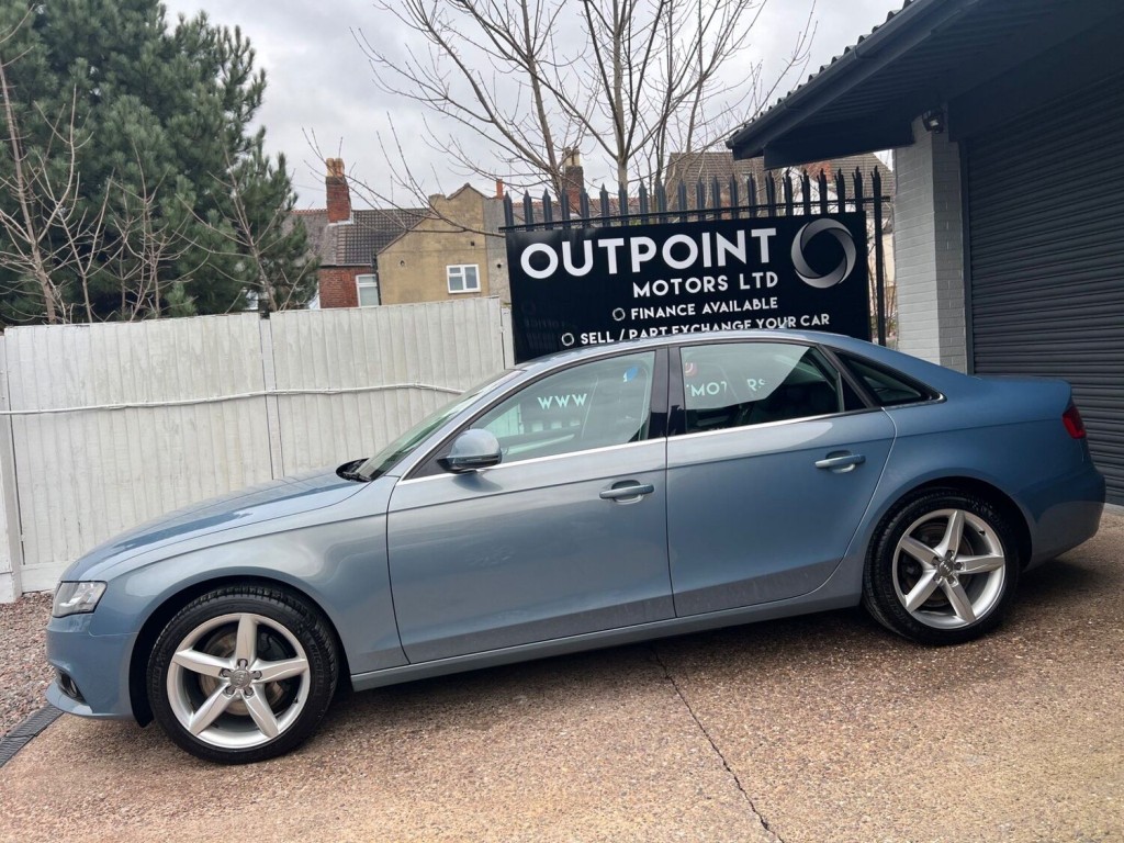AUDI A4 3.0 TDI SE Tiptronic quattro Euro 4 4dr 2009