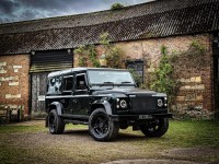 LAND ROVER DEFENDER 110