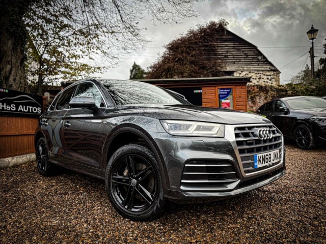 AUDI Q5