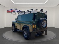 LAND ROVER DEFENDER 90